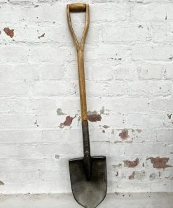 Rubber Johnnies Gravedigger Shovel Movie Prop PU Garden Tool (2 Piece Screw Apart) 11 Rubber Johnnies Gravedigger Shovel Movie Prop PU Garden Tool (2 Piece Screw Apart)